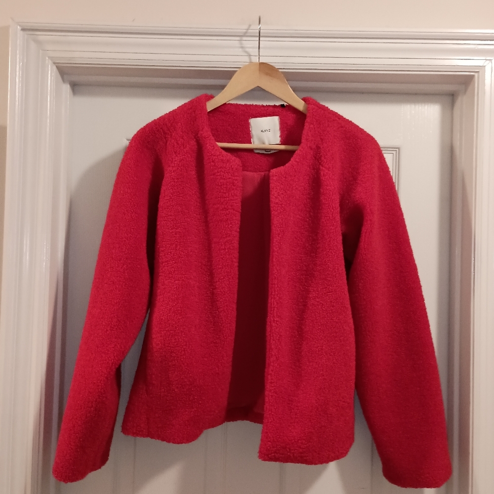 ALANIZ Brand Red Lined Teddy Bear Open Jacket Size Medium